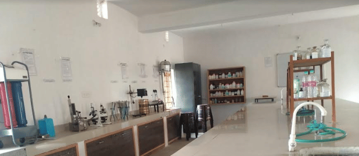 HGEA College of Pharmacy Bokaro Labs photo 2